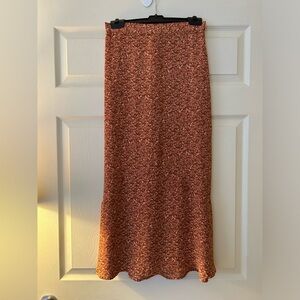 Cute flowy floral skirt